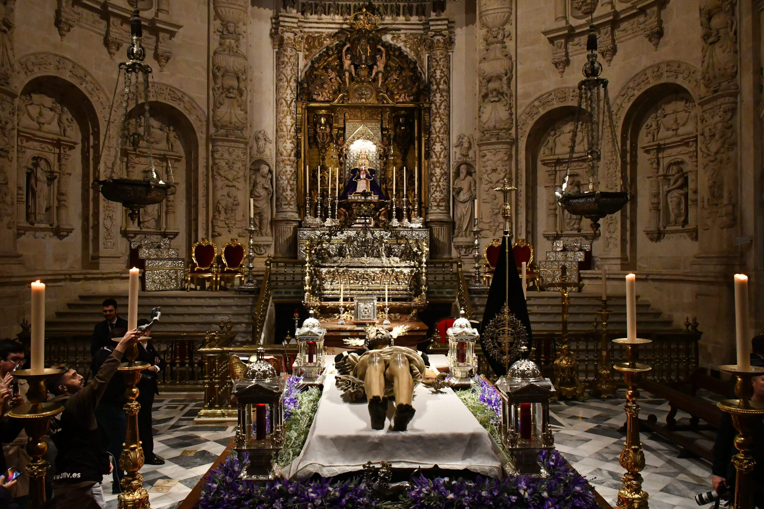 Vía Crucis Penitencial de las Hermandades de Sevilla 2025
