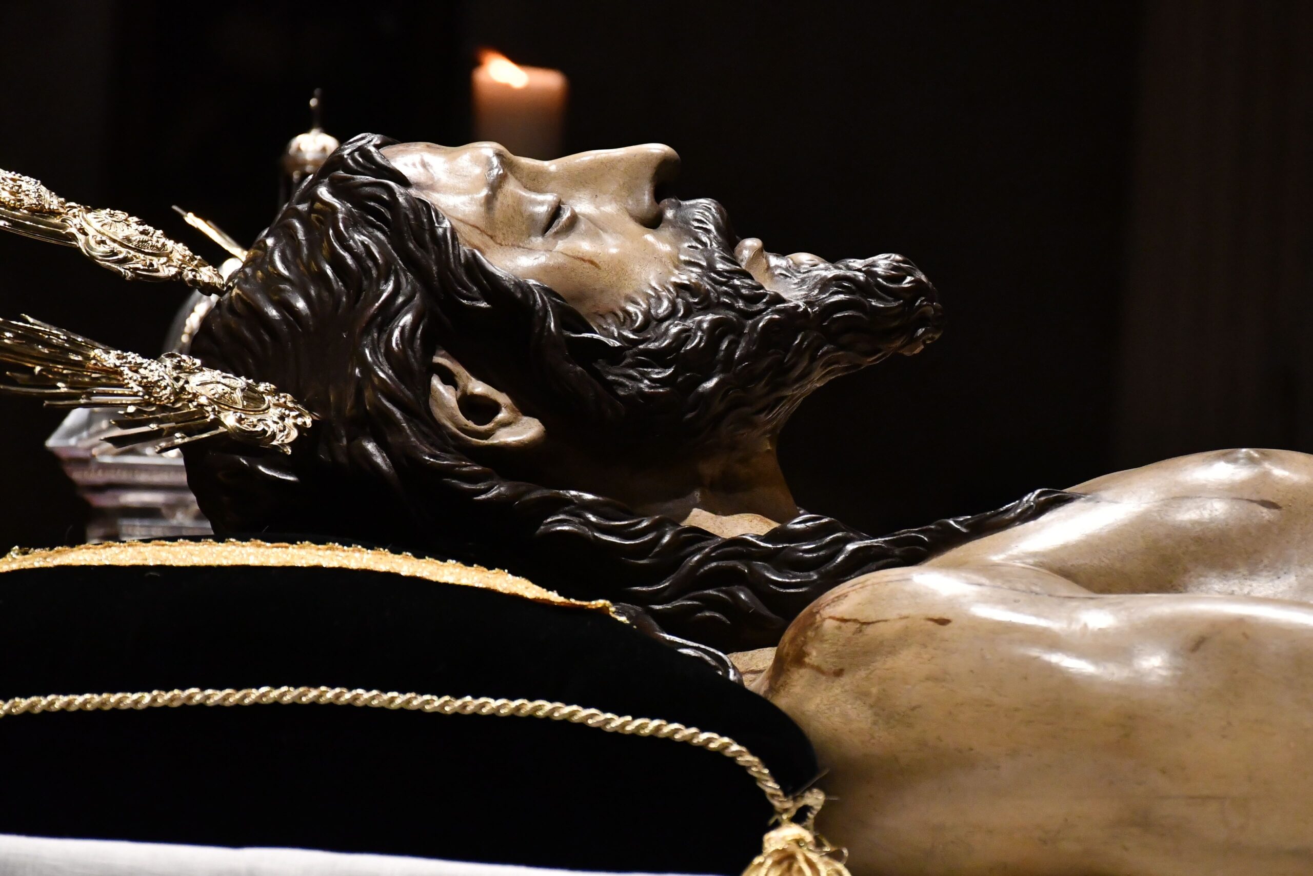 Vía Crucis Penitencial de las Hermandades de Sevilla 2025