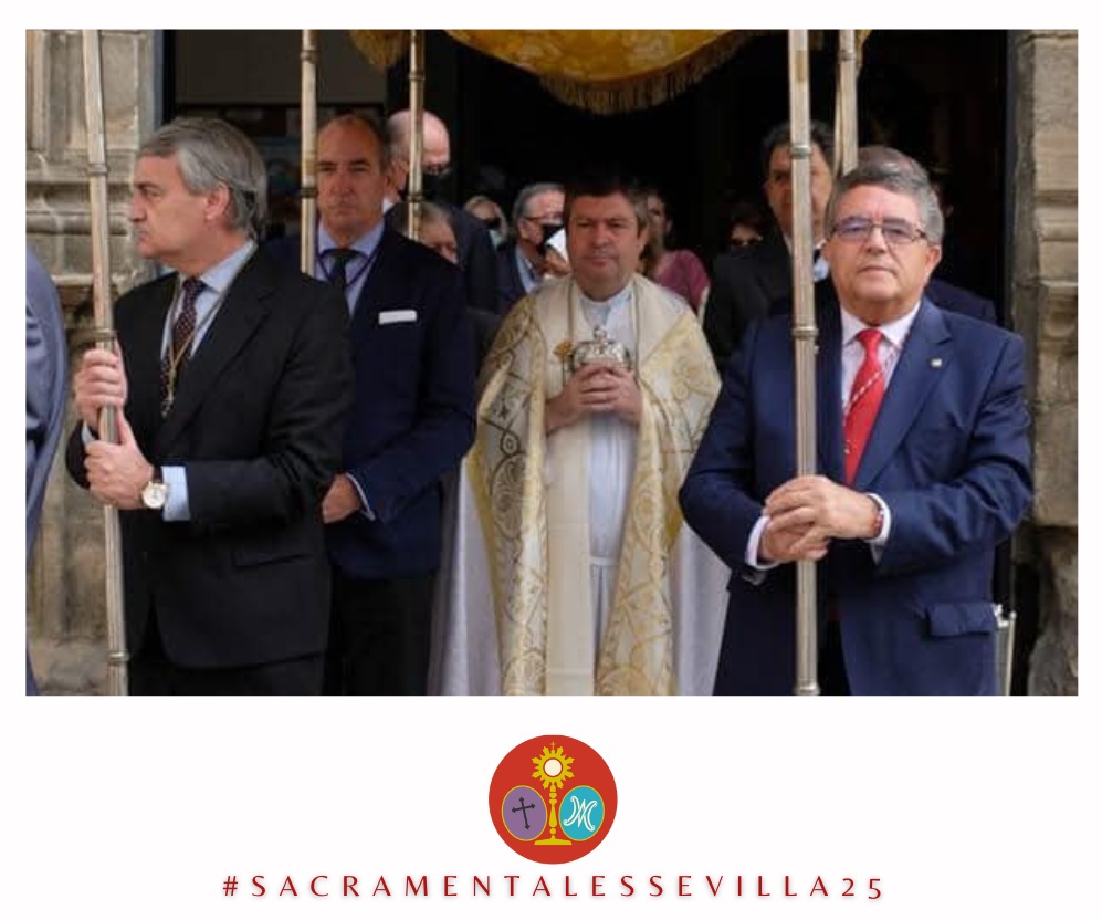 PROCESIONES EUCARÍSTICAS DE HERMANDADES SACRAMENTALES