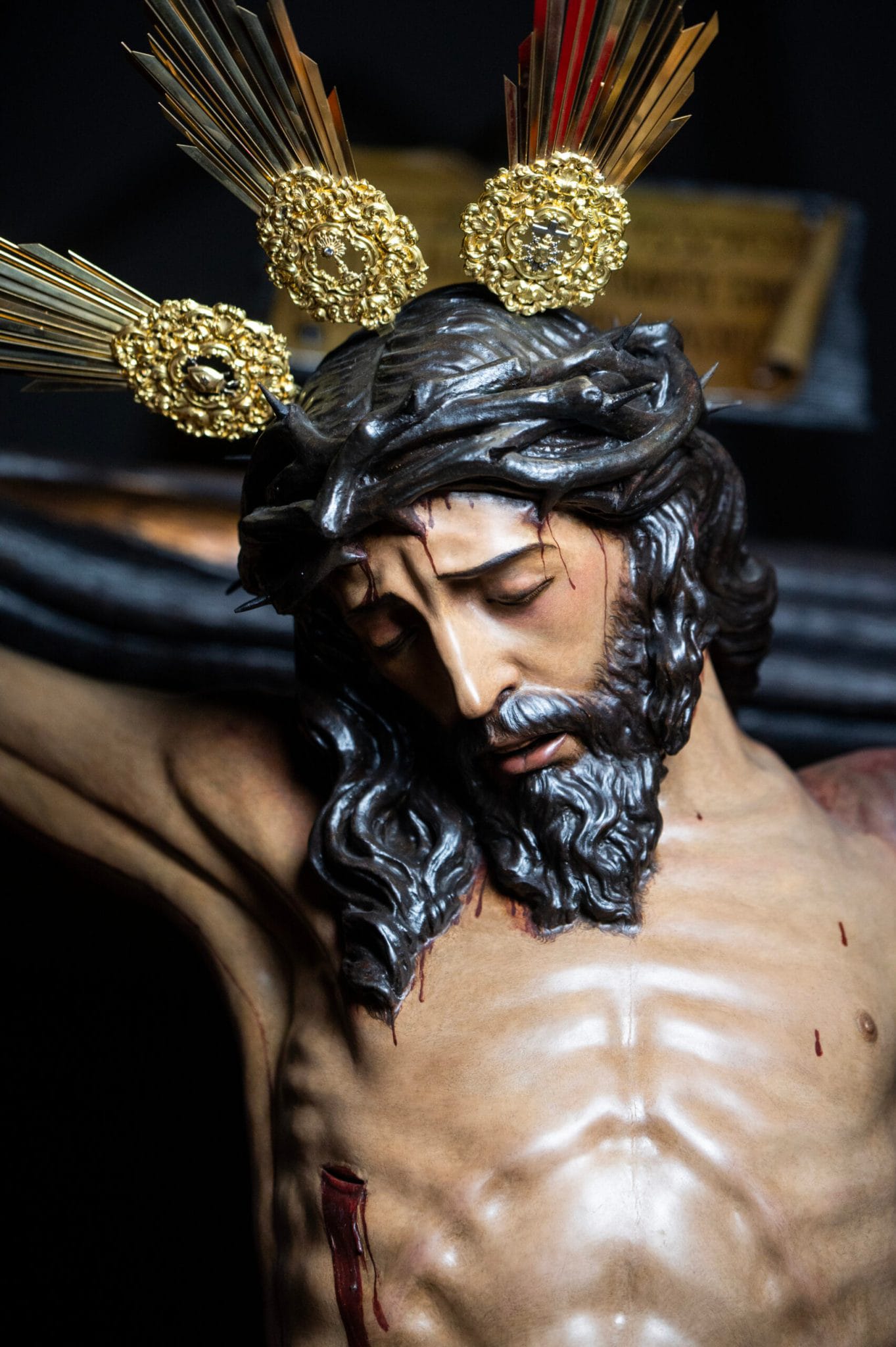 VÍA CRUCIS DE LAS HERMANDADES PENITENCIALES DE SEVILLA