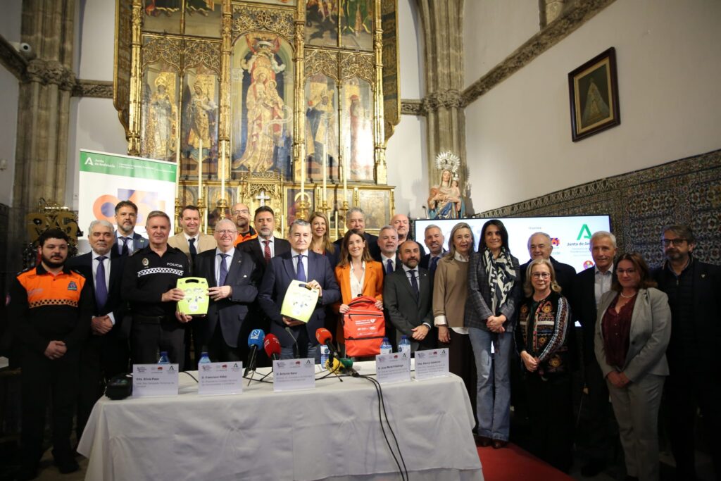 EL CONSEJO DE HERMANDADES REFUERZA LA FORMACIÓN Y LA SEGURIDAD SANITARIA EN LA SEMANA SANTA DE SEVILLA EL CONSEJO DE HERMANDADES REFUERZA LA FORMACIÓN Y LA SEGURIDAD SANITARIA EN LA SEMANA SANTA DE SEVILLA